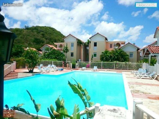 Somptueux Duplex Sur La Route Des Plages Sainte-Anne Exterior photo